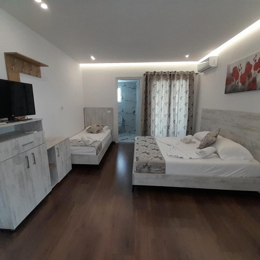 Vila Irdi Ksamil Exterior photo